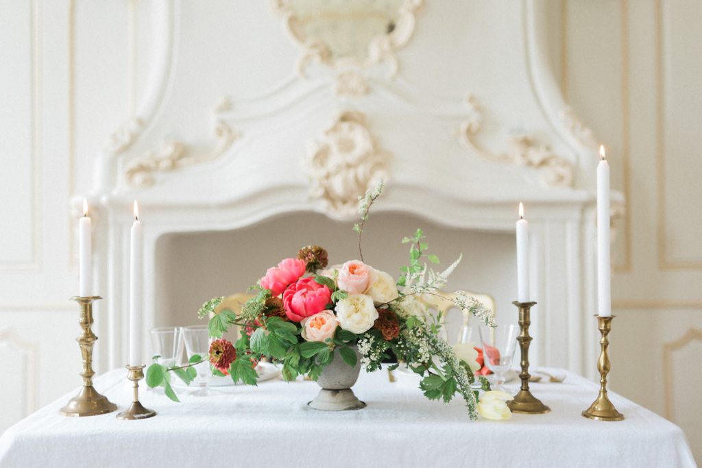 Photographe basé à Reims, je suis spécialisé dans le reportage mariage, la photographie de couple et de famille.