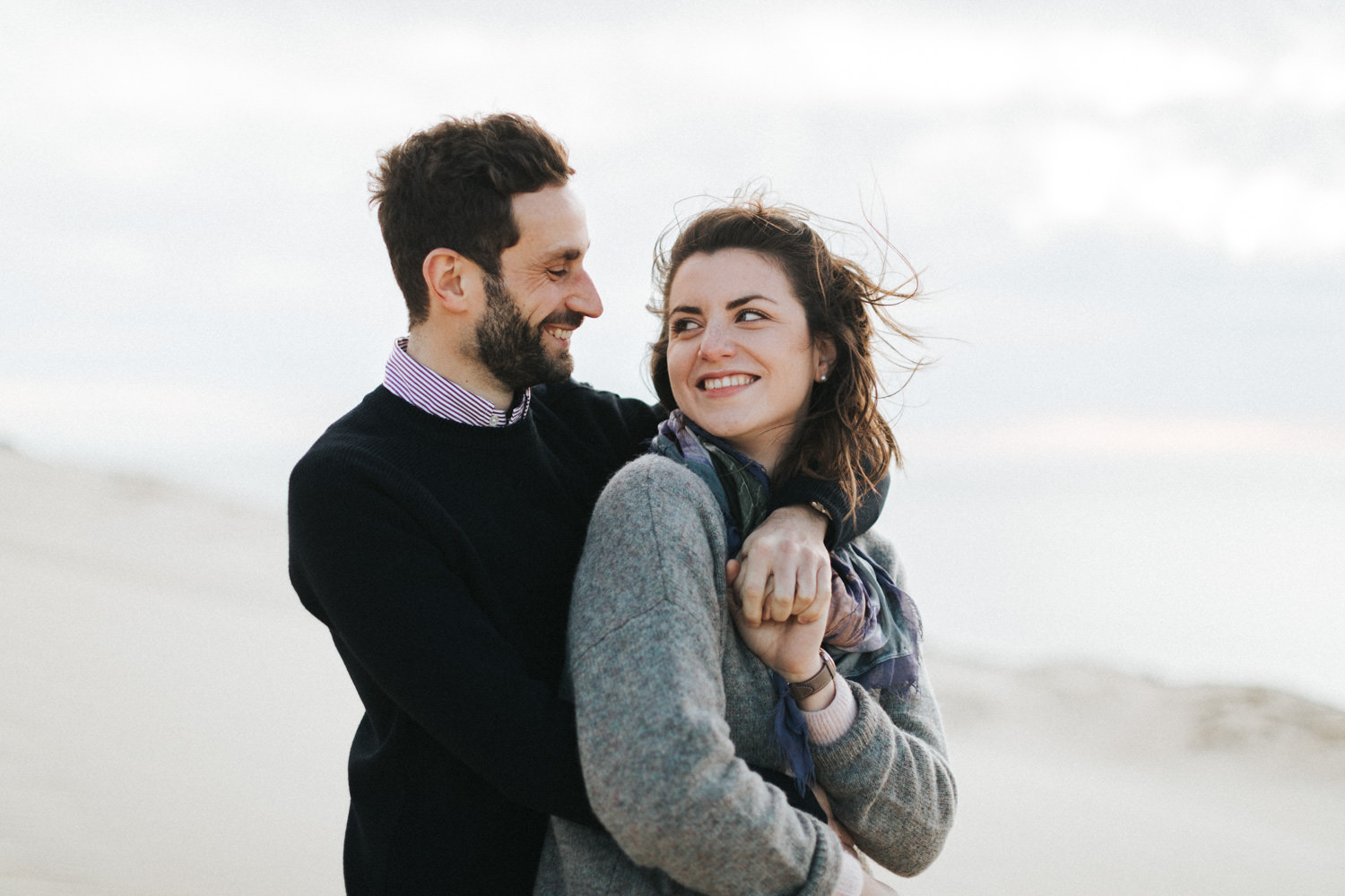 Séance engagement Dune du Pilat, photographe mariage bassin d'Arcachon, photographe mariage Bordeaux